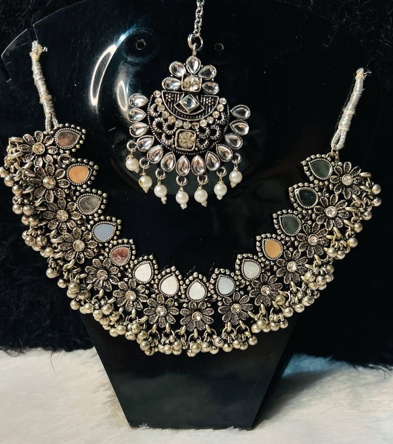 Oxidized Silver Necklace &amp; Headpiece Set