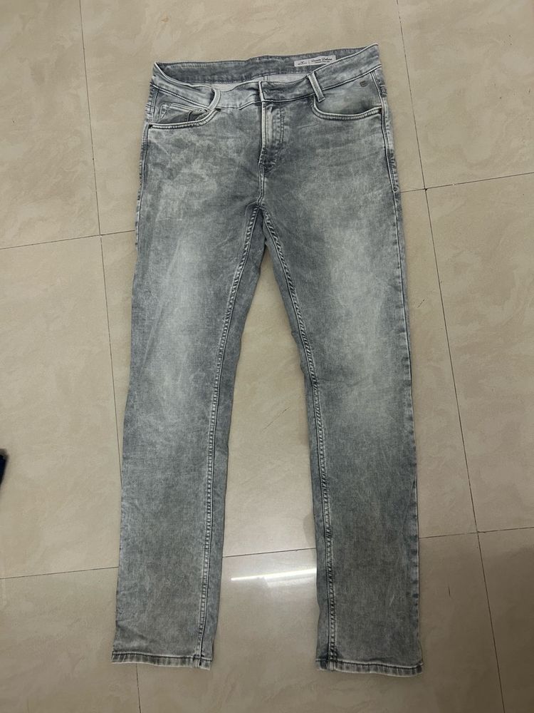 Stylish Grey Denim Jeans