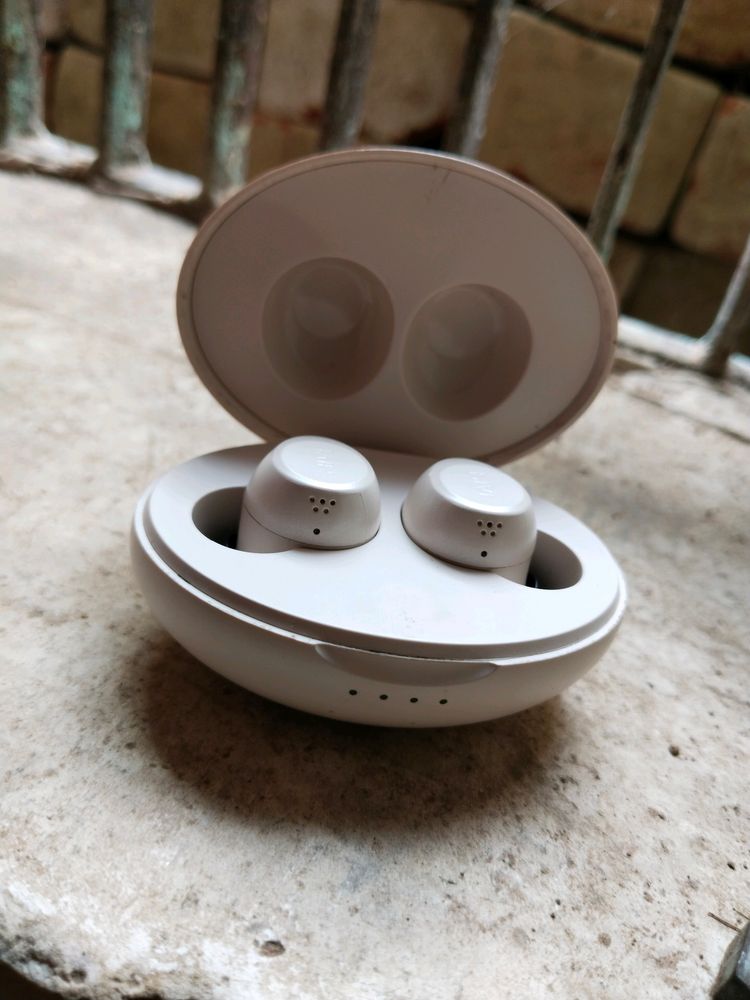 Mivi M30 Buds