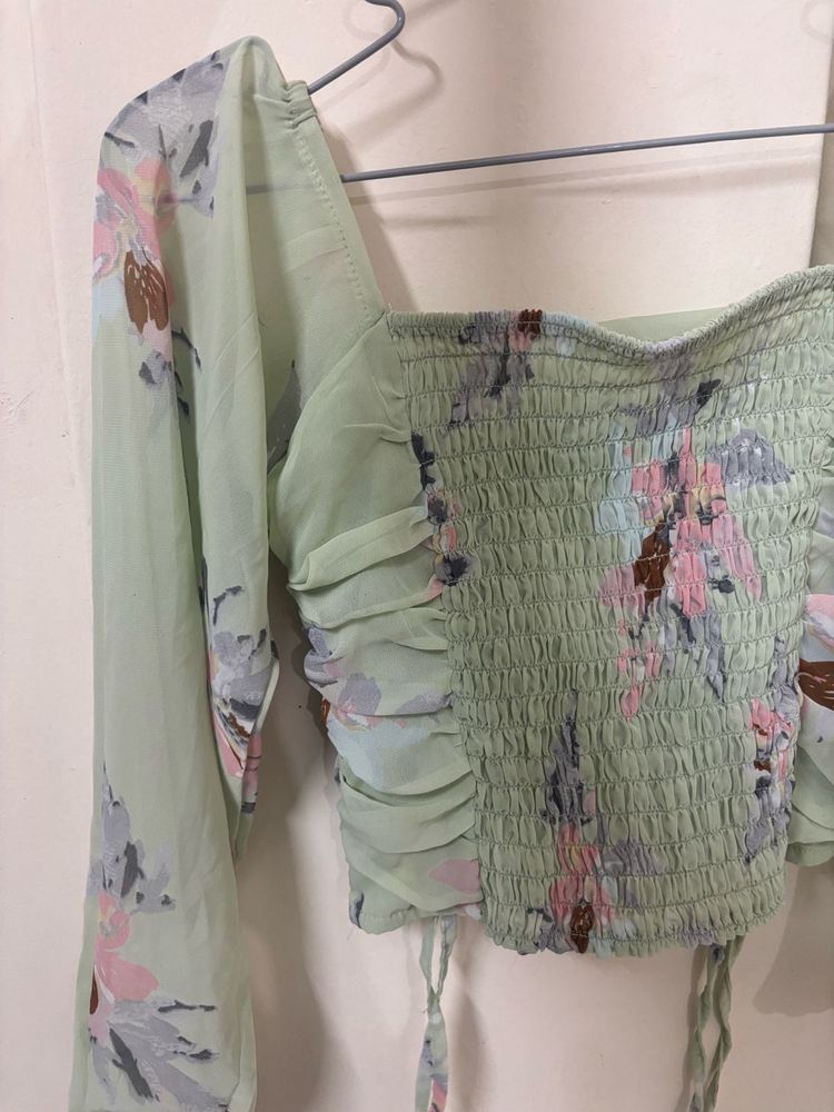 Floral Print Long Sleeve Crop Top