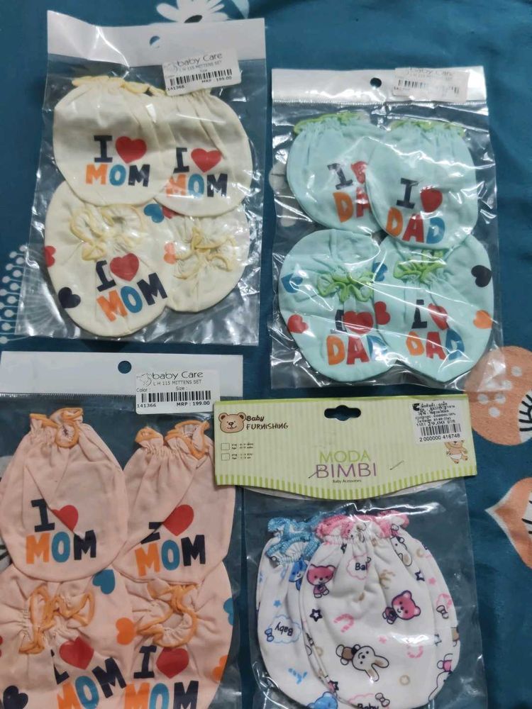 Baby Mittens Set 4, Glove Of Hand And Leg