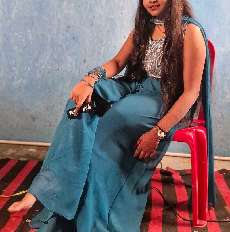 Mehndi Outfit
