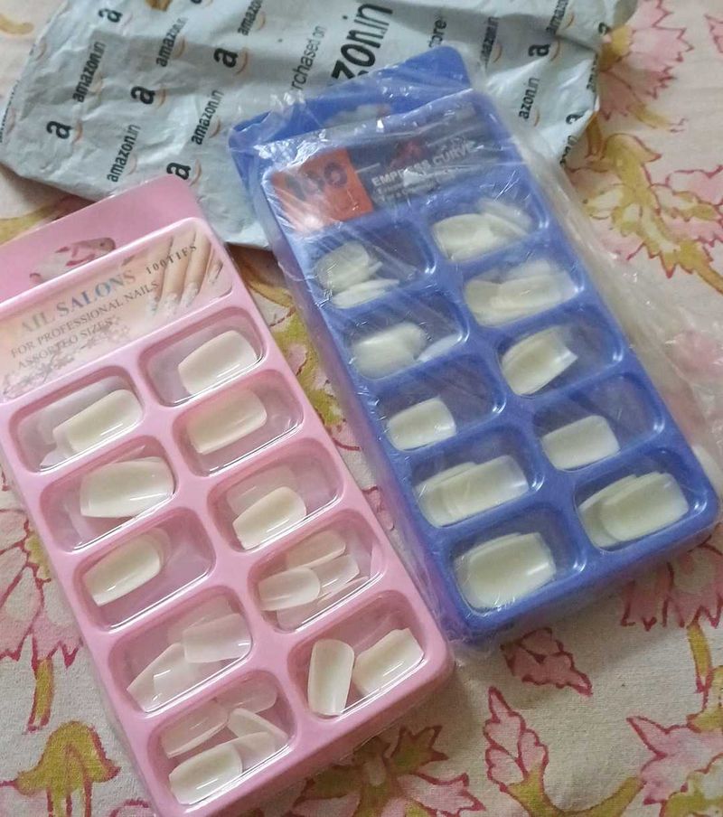 Fake Nails Pack Of 2