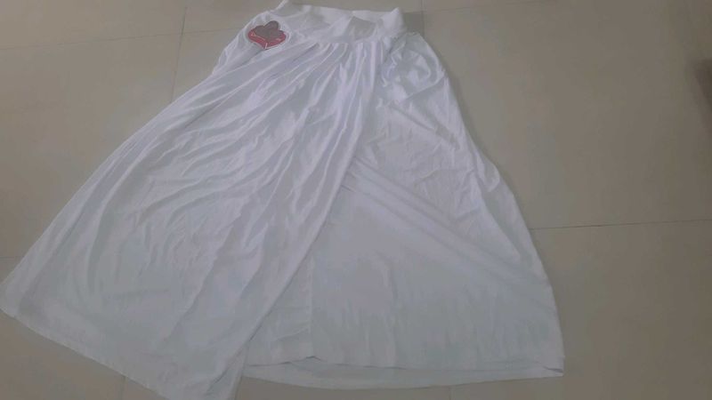 Wide Leg Pallazo pants in white