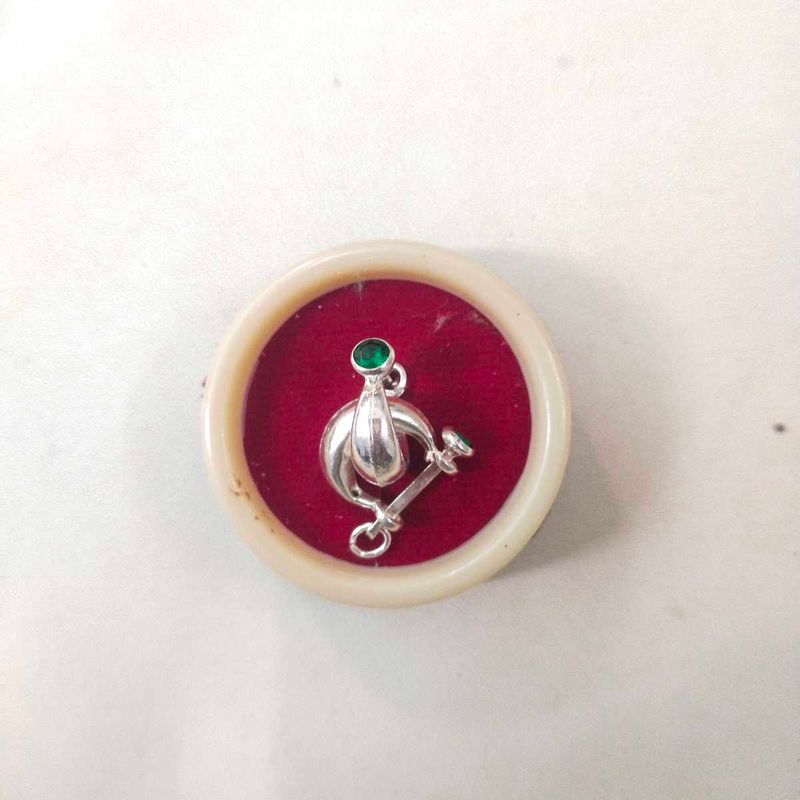 Pure Silver Green Dimond Bali Stud Earrings