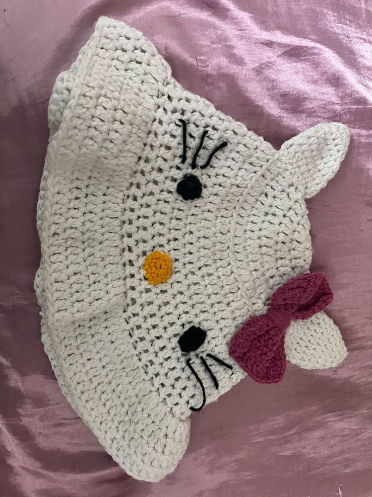 Crochet Hello Kitty Bucket Hat