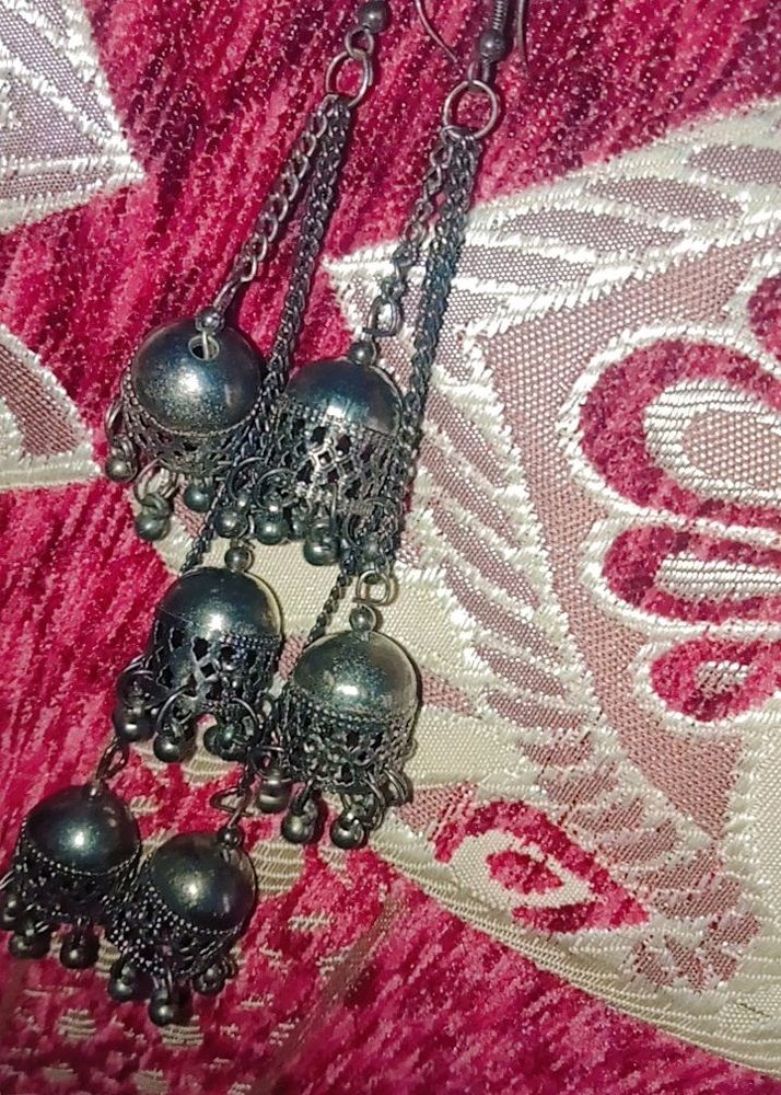 Black Silver 3 Layer Earrings