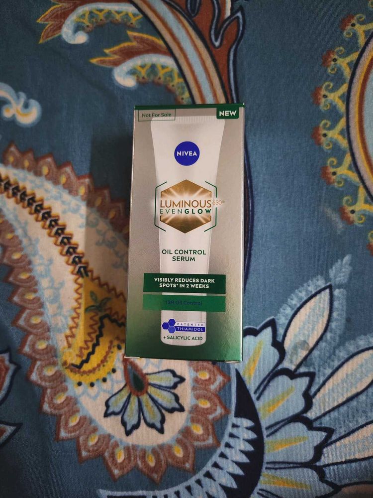Oil Control Serum