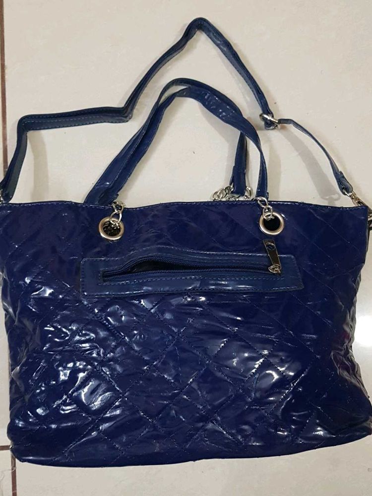 014 Sling Bags