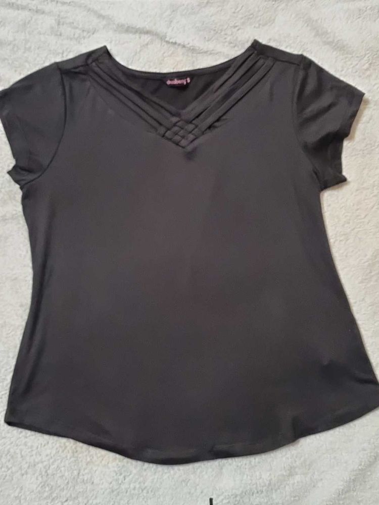 Elegant Black Top