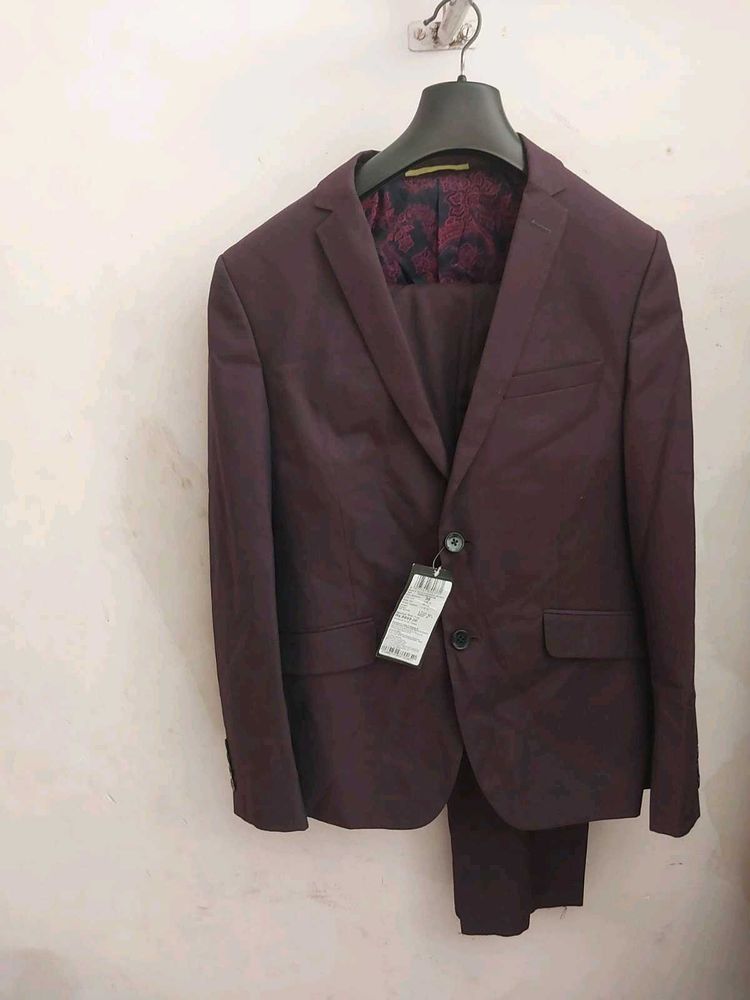 NEW WITH TAG BLAZER PANT SHIRT FOR PARTY