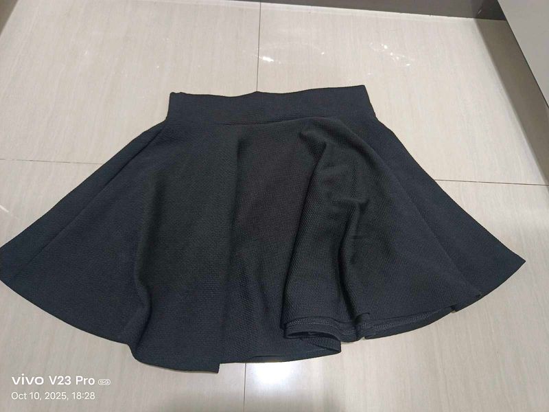 Black Skater Skirt