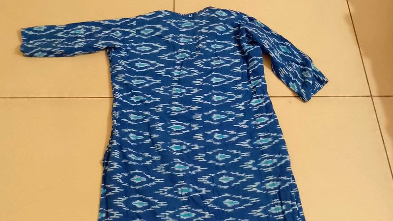 Blue Ikat Print Kurtha