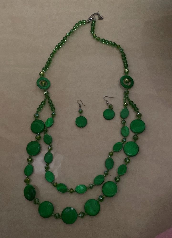 Green Beaded Necklace &amp; Earrings Set