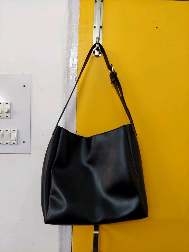 Black Shoulder Bag