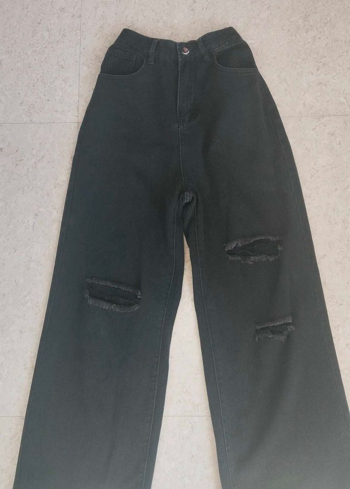 Ripped Wide Leg Jeans