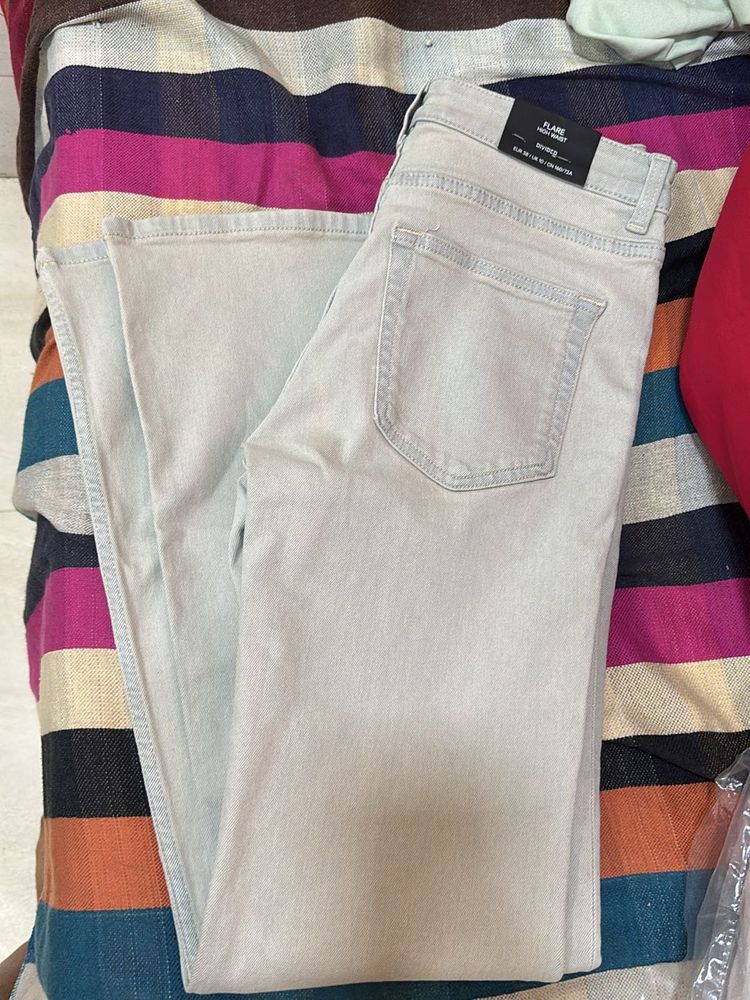 H&amp;M women Flared High Jeans