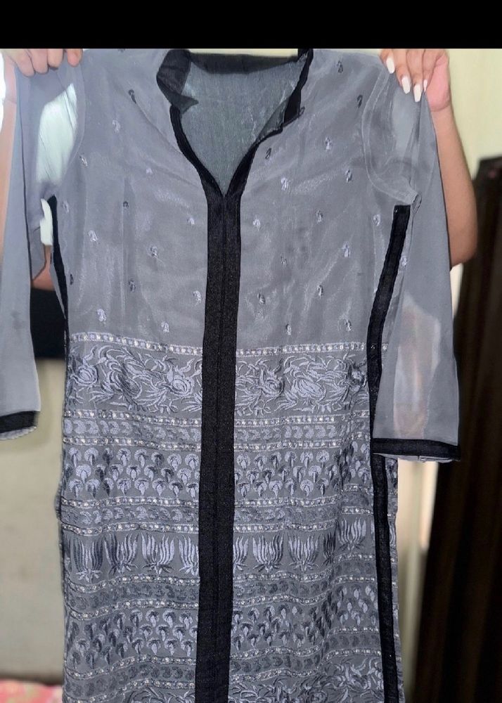 beautiful kurta with chunni