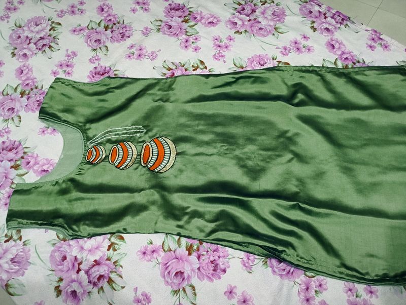 Shiny Kurti Pritty Design