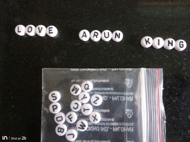 *Acrylic Letter Alphabet Beads 7x4 MM White Hole S