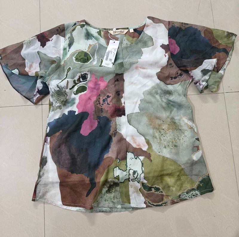Abstract Print Top