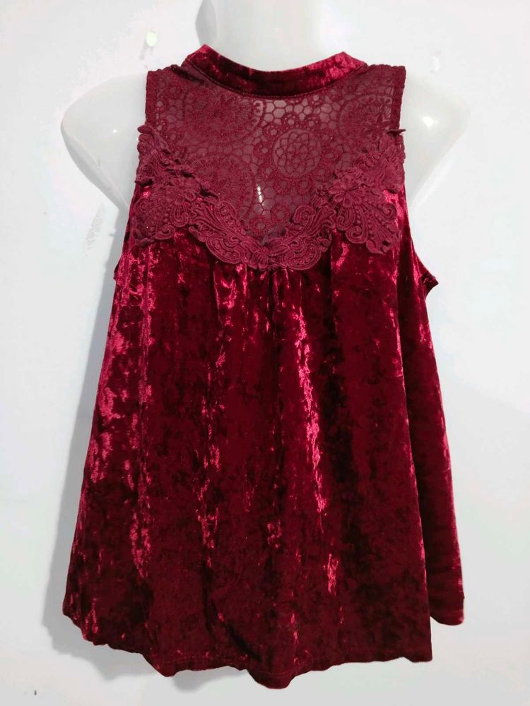 BEAUTIFUL VELVET TOP