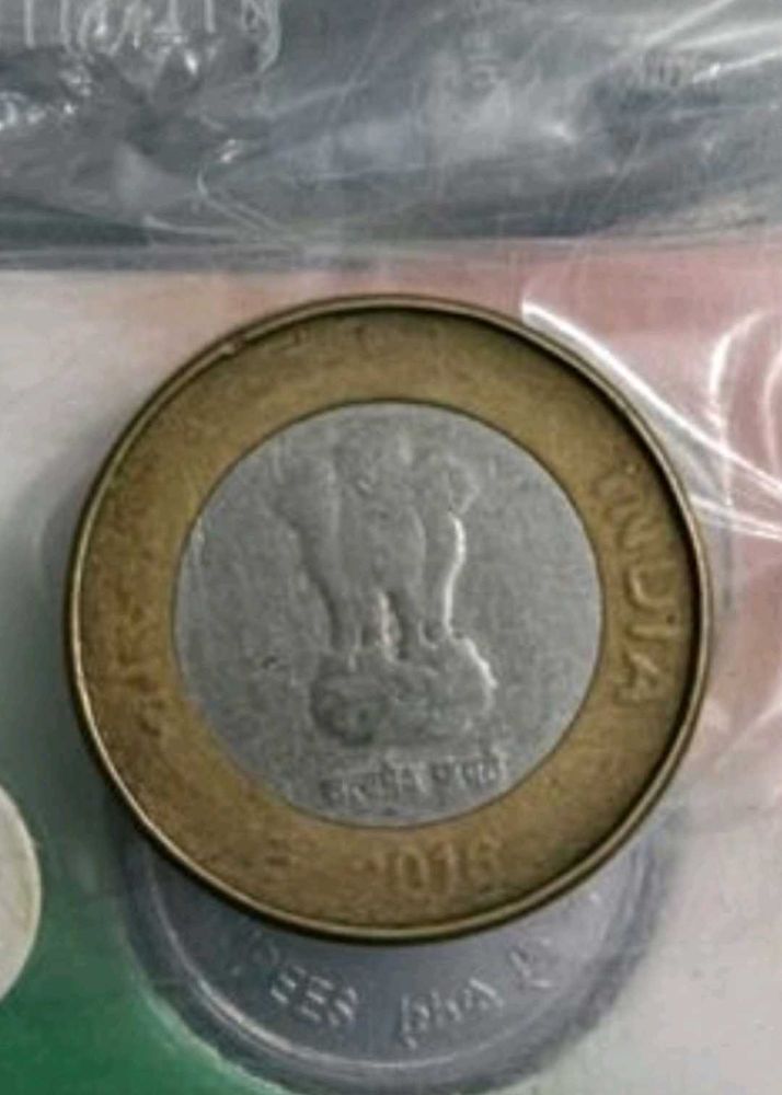 10 Rs Error Coin