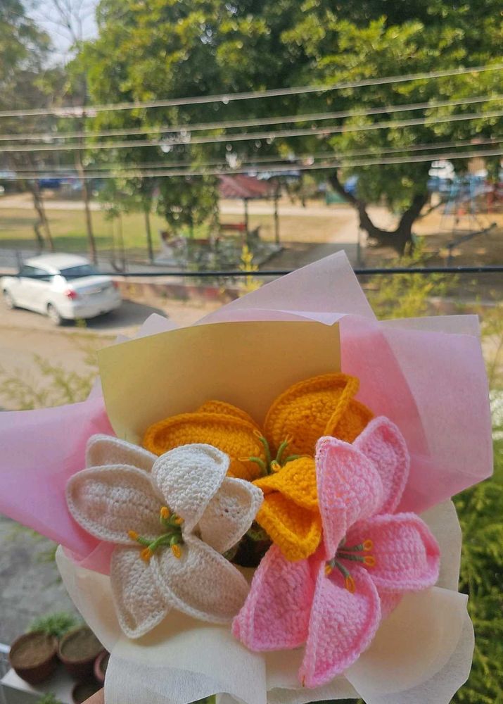 Big Crochet Lily Bouquet