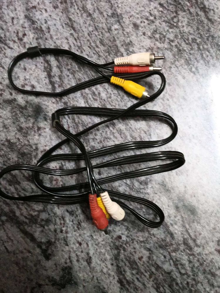 Av Cable And Free Lan Wire