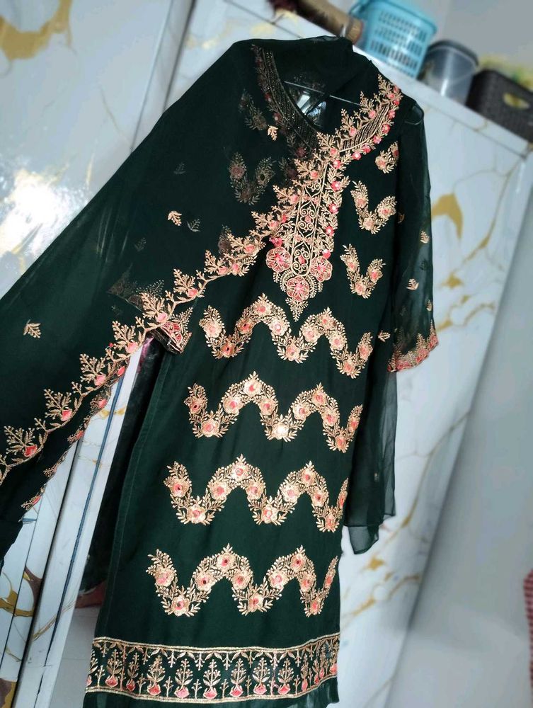 Green Embroidered Kurta Set
