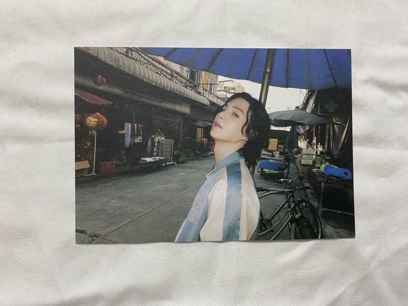 BTS SUGA POSTCARD