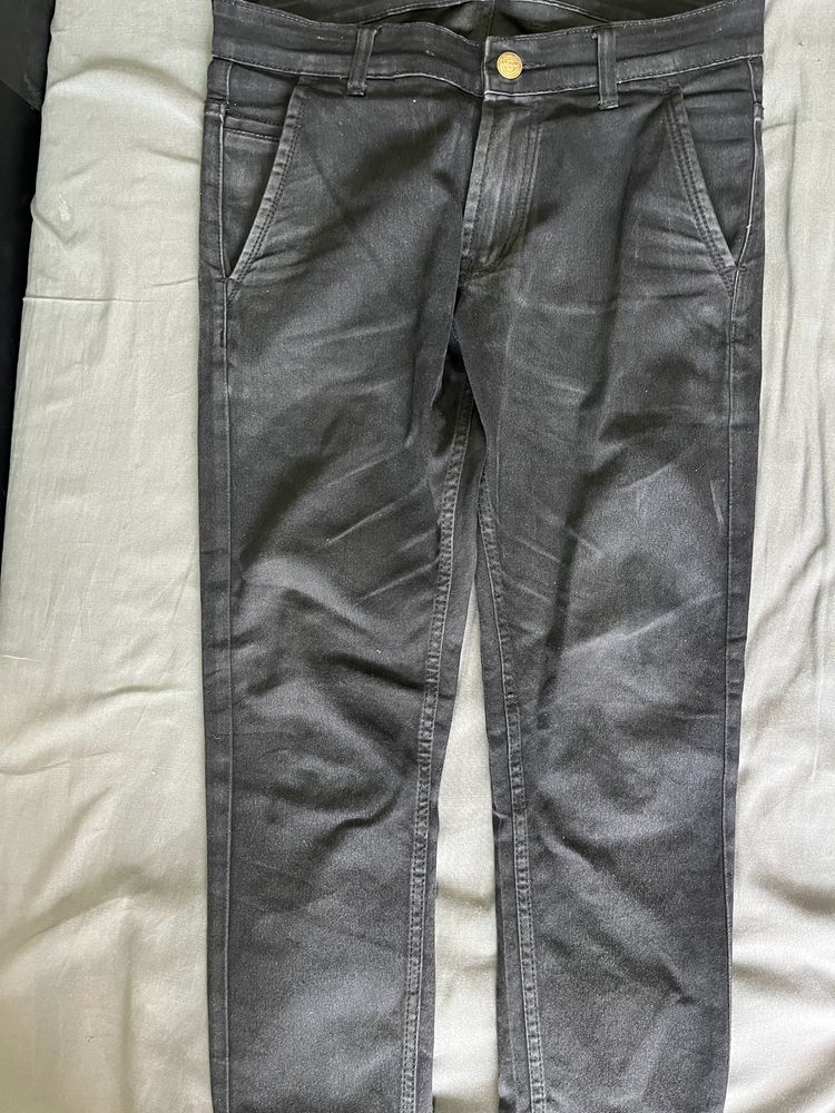 Black Jeans