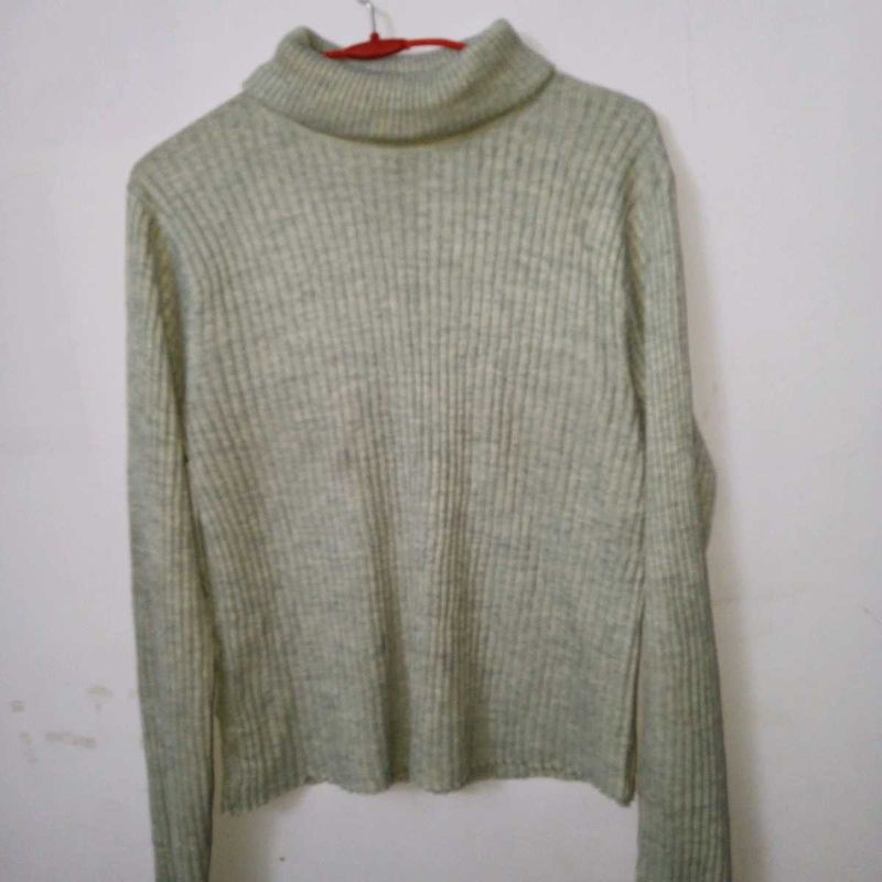 Women&#39;s High Neck