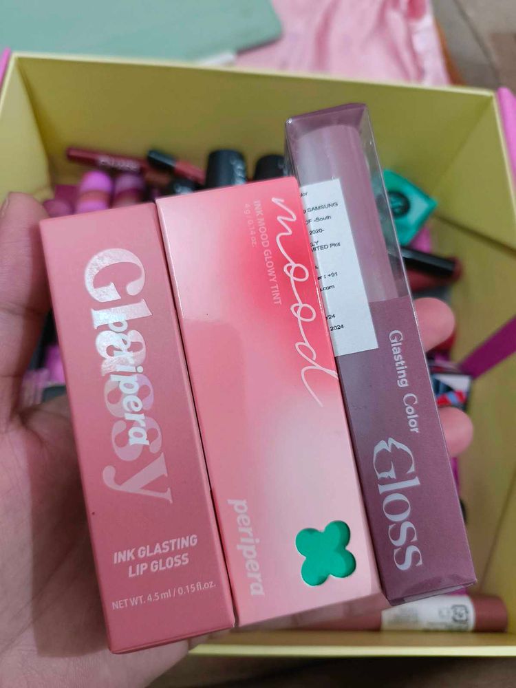 3 Rom&amp;nd Gloss &amp; Peripera Lip Bundle