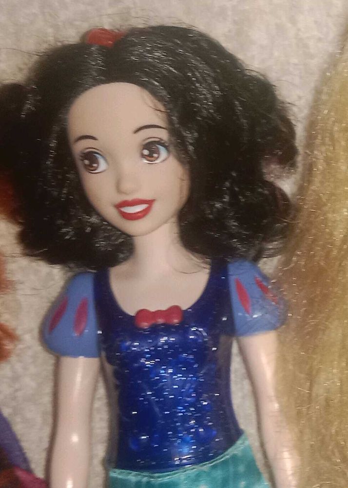 Show White Doll