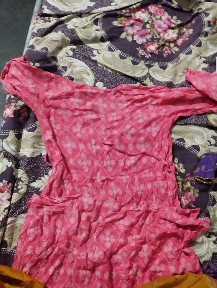 Pink kurti