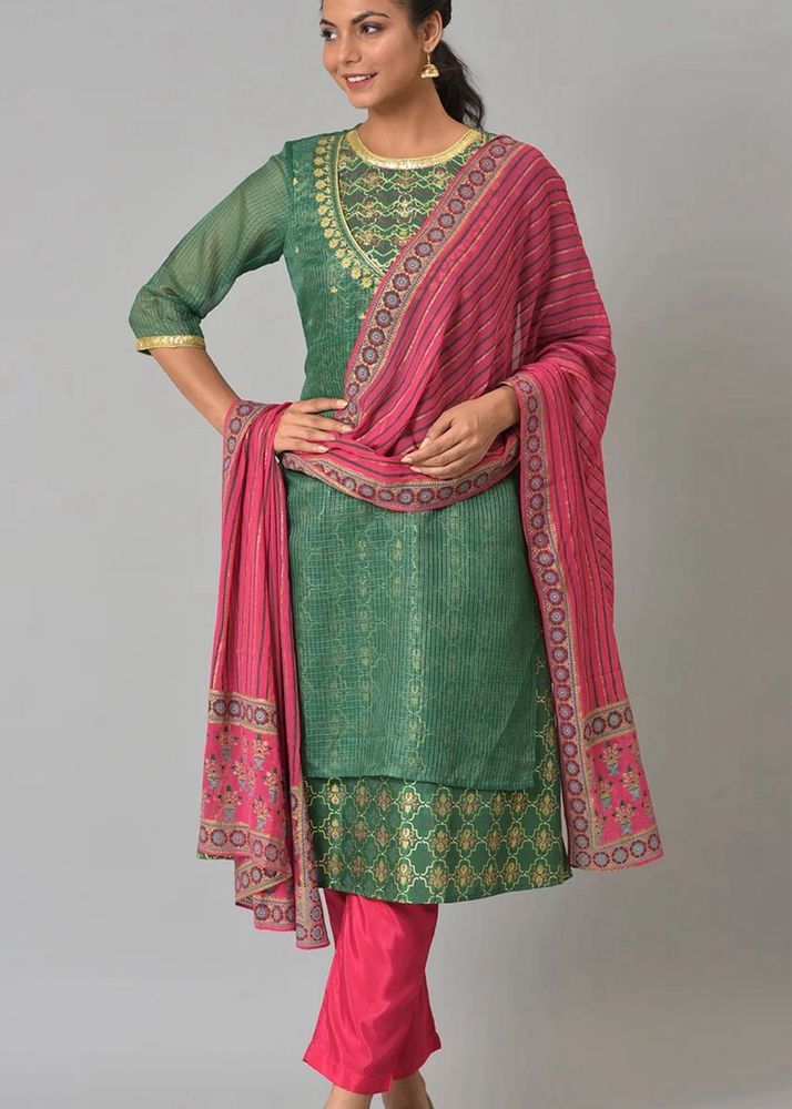 Elegant Green &amp; Pink Kurta Set