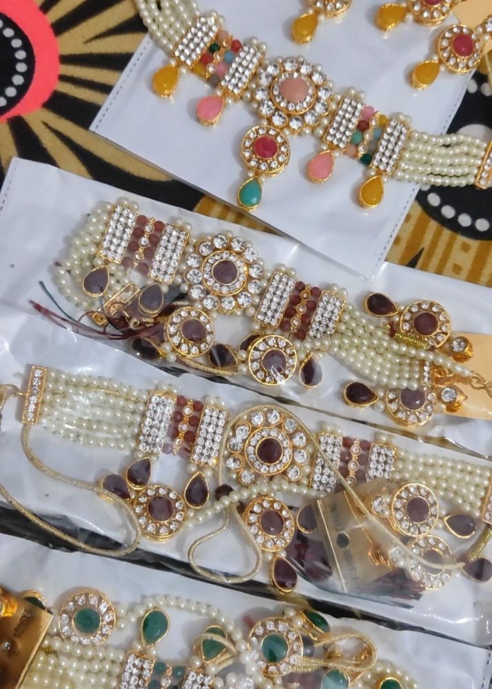 Pearl &amp; Stone Choker Necklace Set