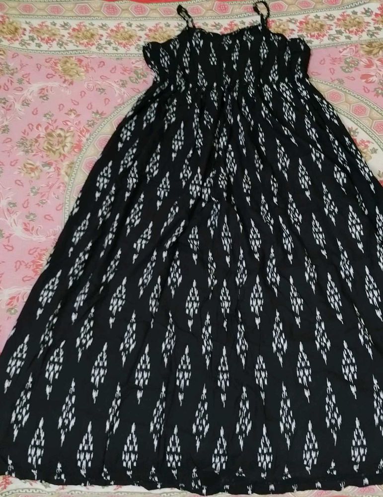 Black Gown For Girls