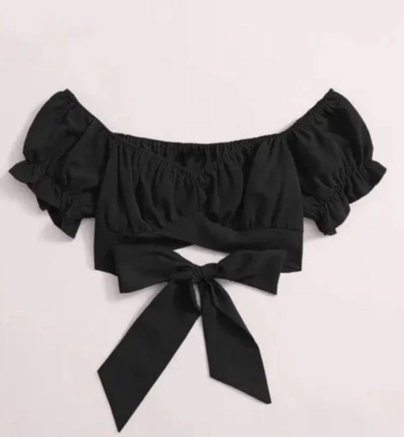Black crop top