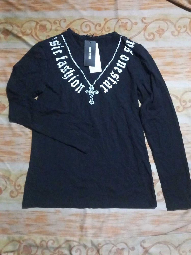 Black Long Sleeve Graphic Tee
