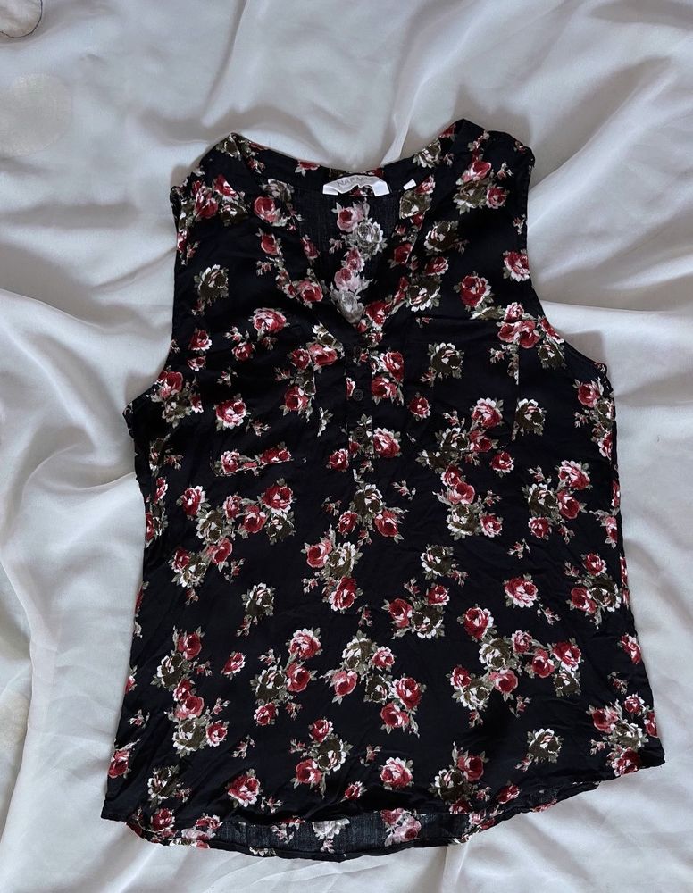 🌸 Women Top 🌸