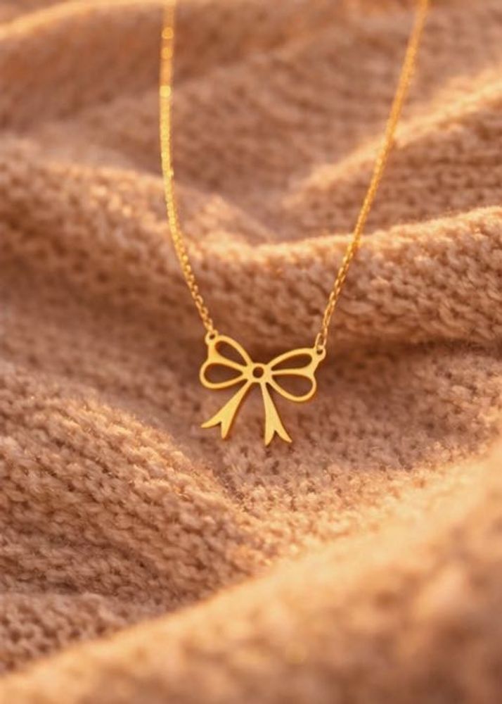 Brand New Premium Golden Bow Necklace