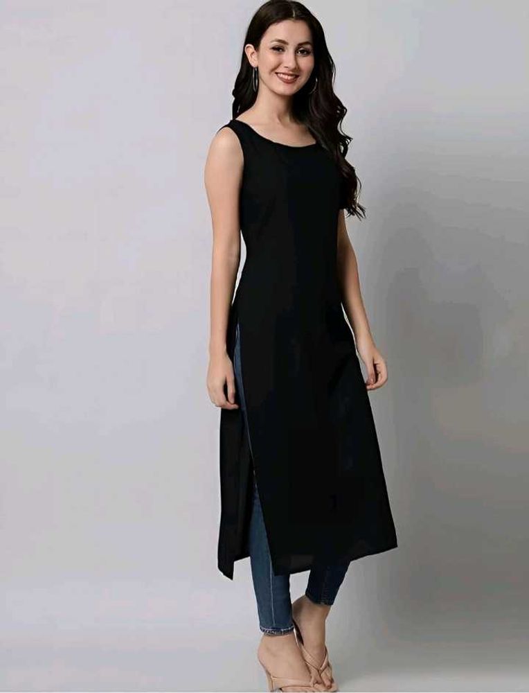 Black Sleeveless Kurti
