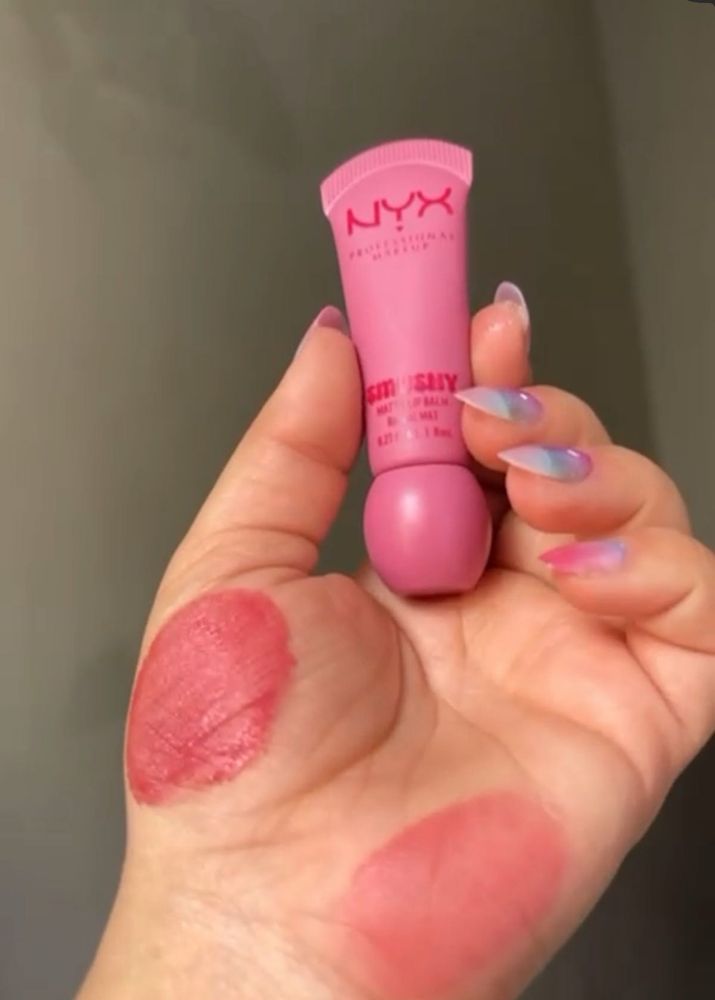 NYX Smiley Lip Balm
