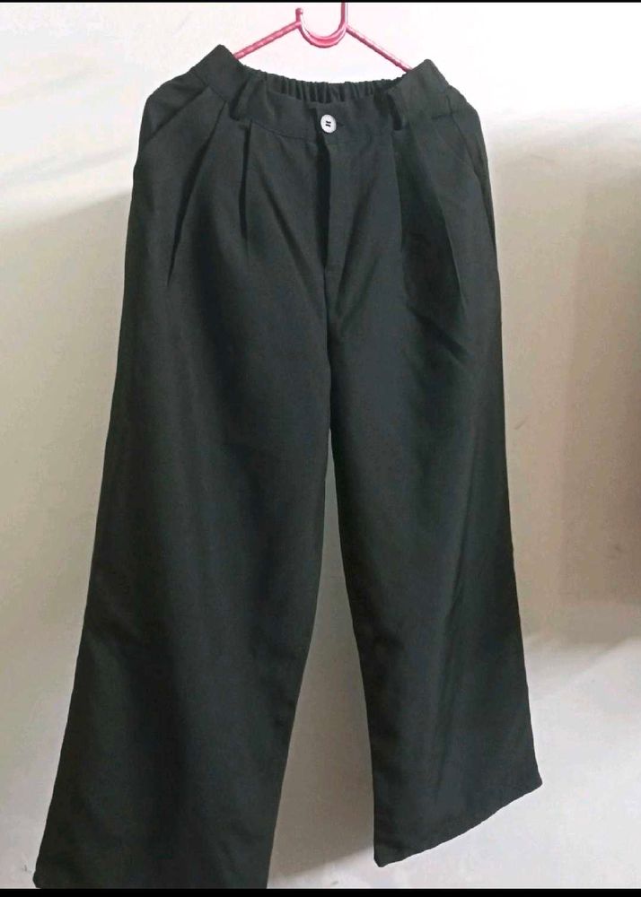 Urbanic Black Wide Leg Trousers