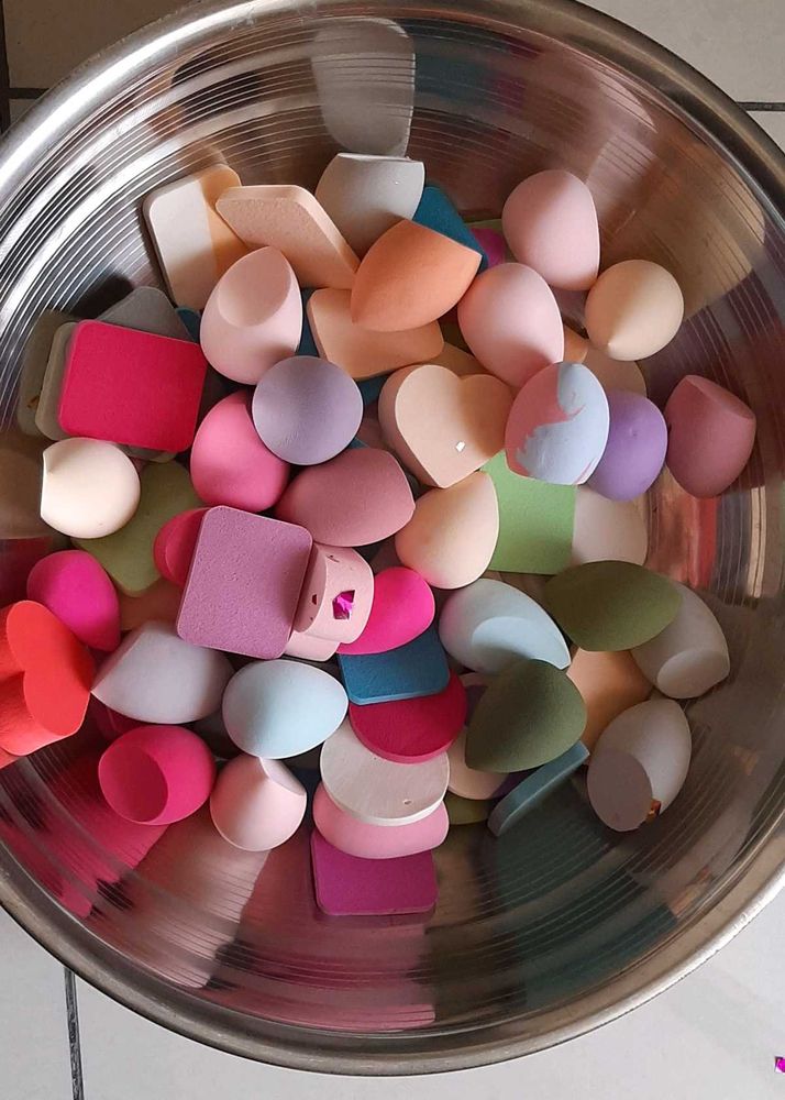 Makeup Blender Sponges Set Of 80 Pieces