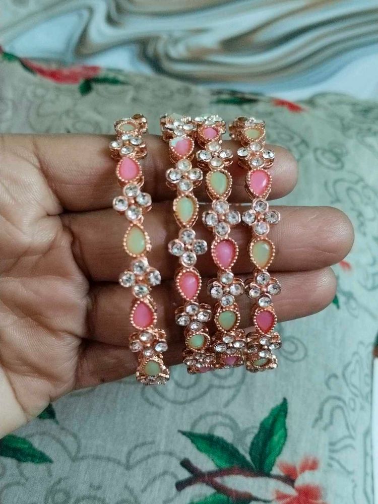 2.4 Size Kada