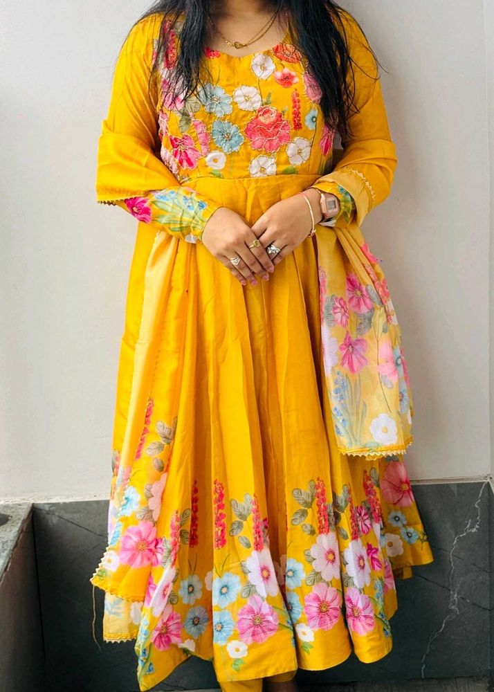 Floral Anarkali Kurta Set