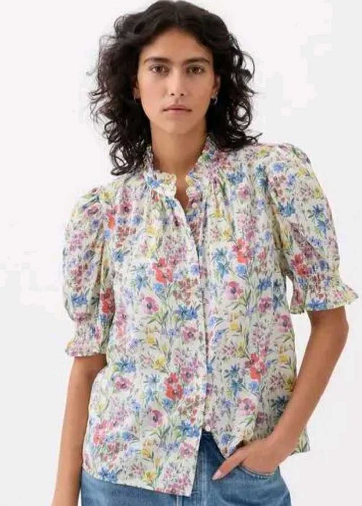 GAP Cute Floral Print Top